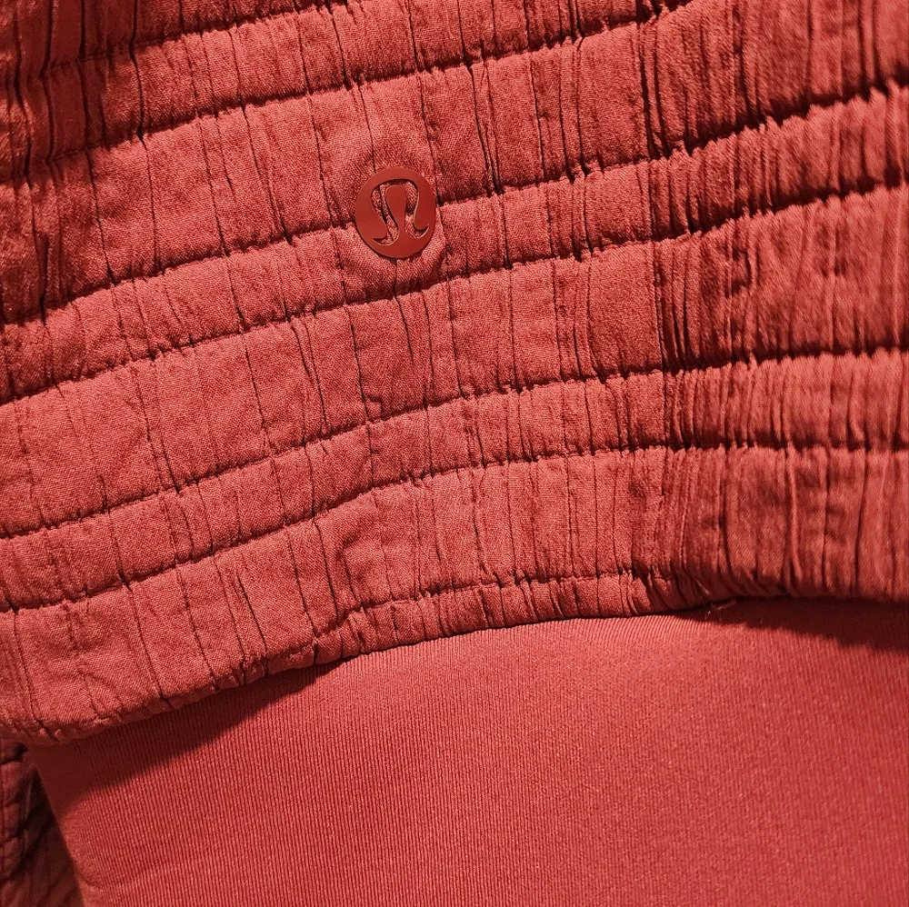 Lululemon Serene Travels Comber Reversible Jacket Mauve Womens 6 Bomber Style - Picture 9 of 11